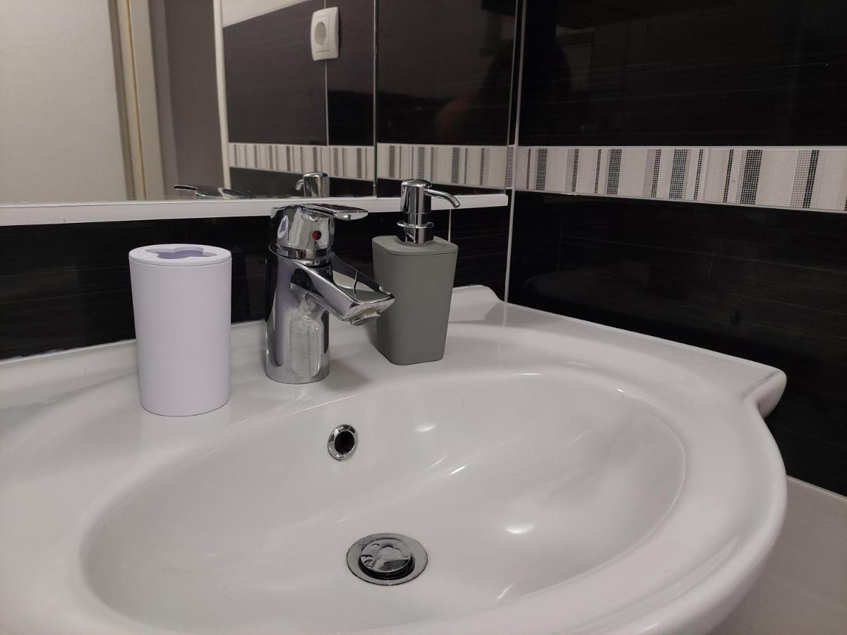 Apartman Zrina Ostro Kraljevica Eksteriør bilde